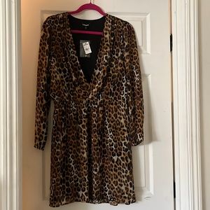 Leopard above the knee dress with deep V-neck and stretch waist